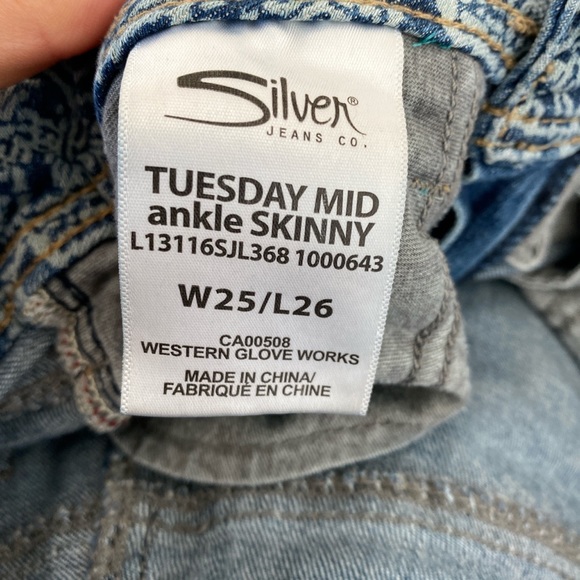 SOLD - Picture 4 of 4